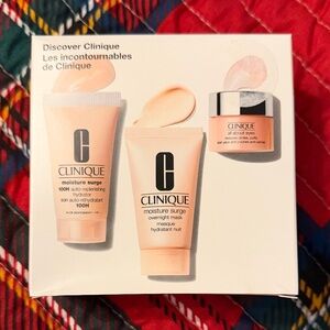 Clinique Moisture Surge Set - Pink and White